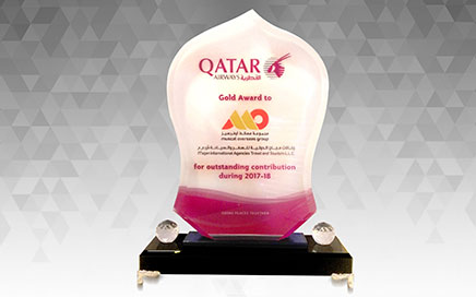 Qatar Airways Gold Award for outstanding contribution in 2017 2018